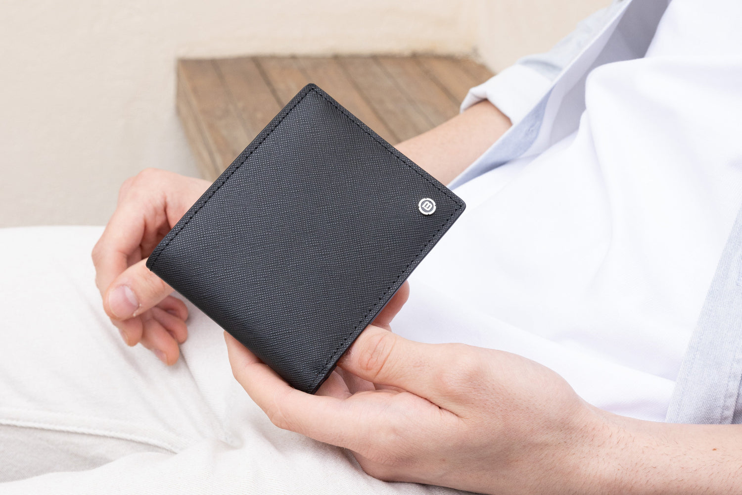ALS04-100 Dayana Black Wallet Model