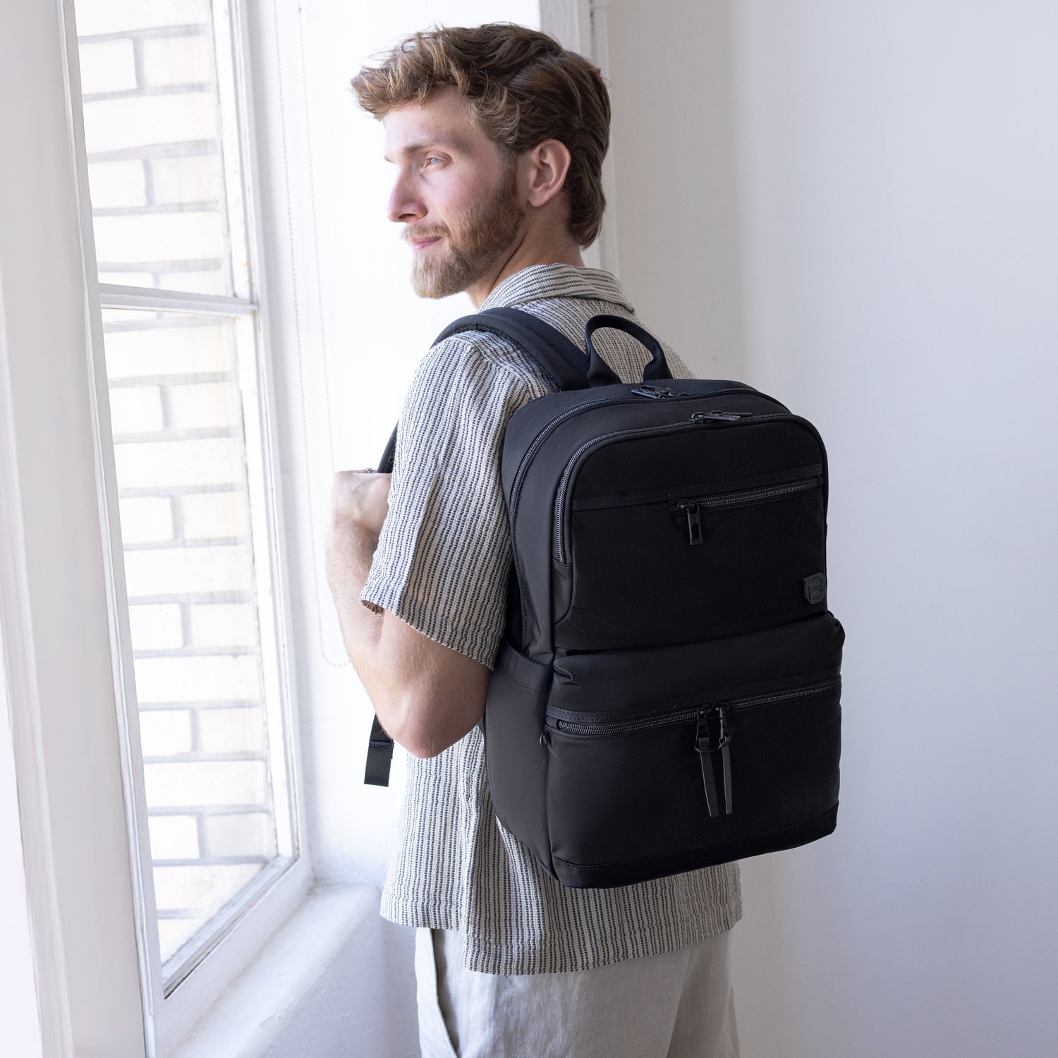 BLA2501-100 Lucas-01 Black Backpack Model