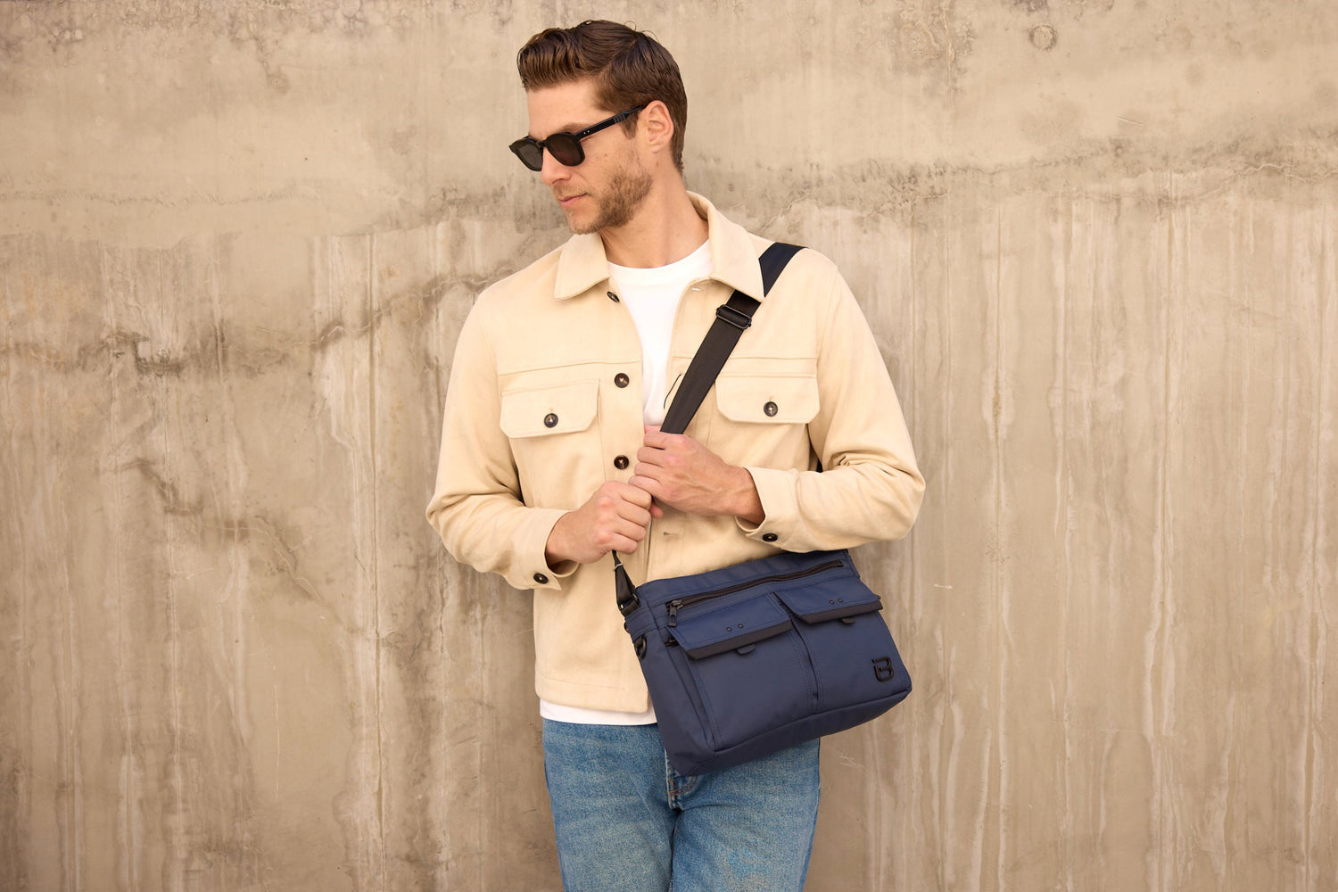 BMAL2402-301 Tia Ink Blue Crossbody Model