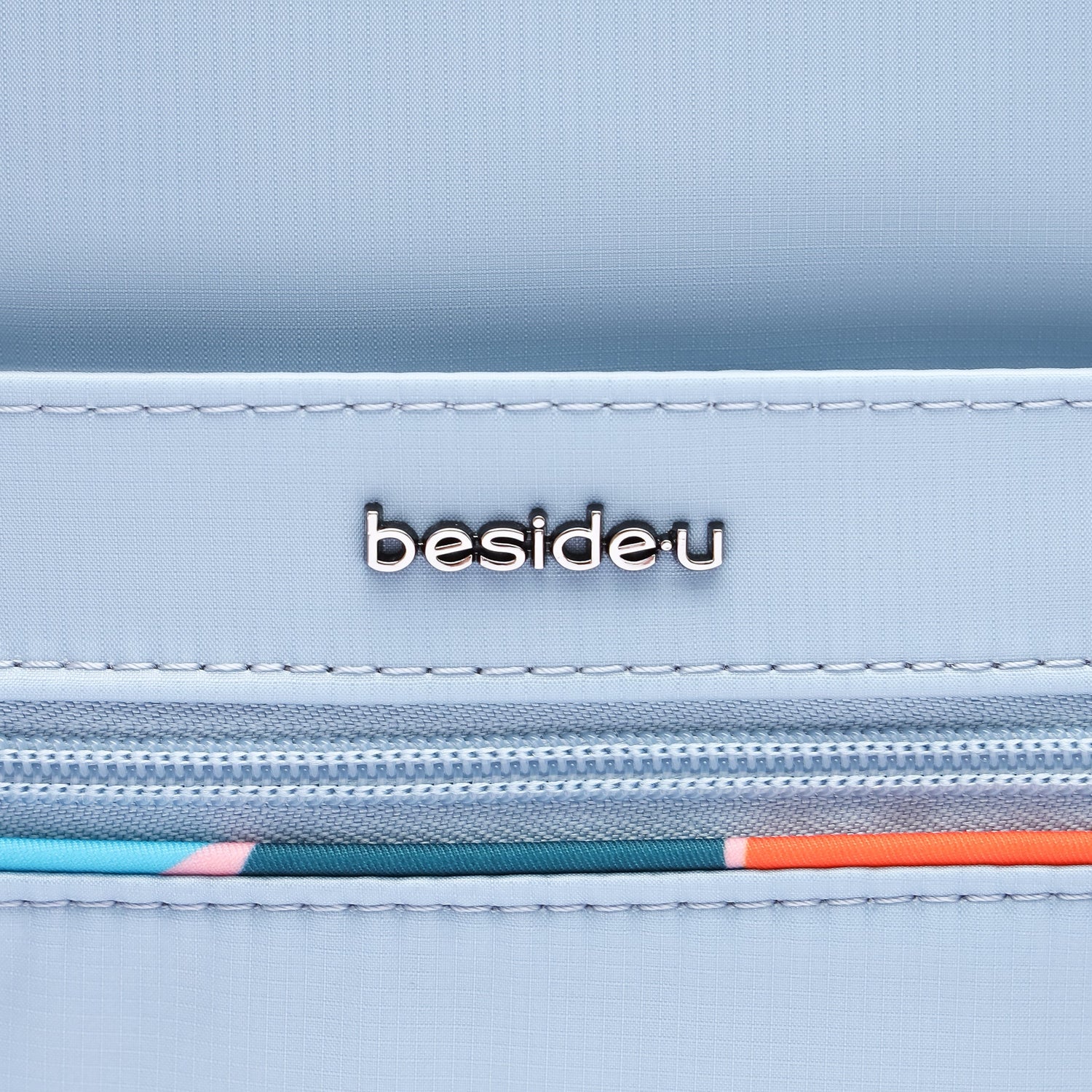 BNUFL Front Zipper Logo