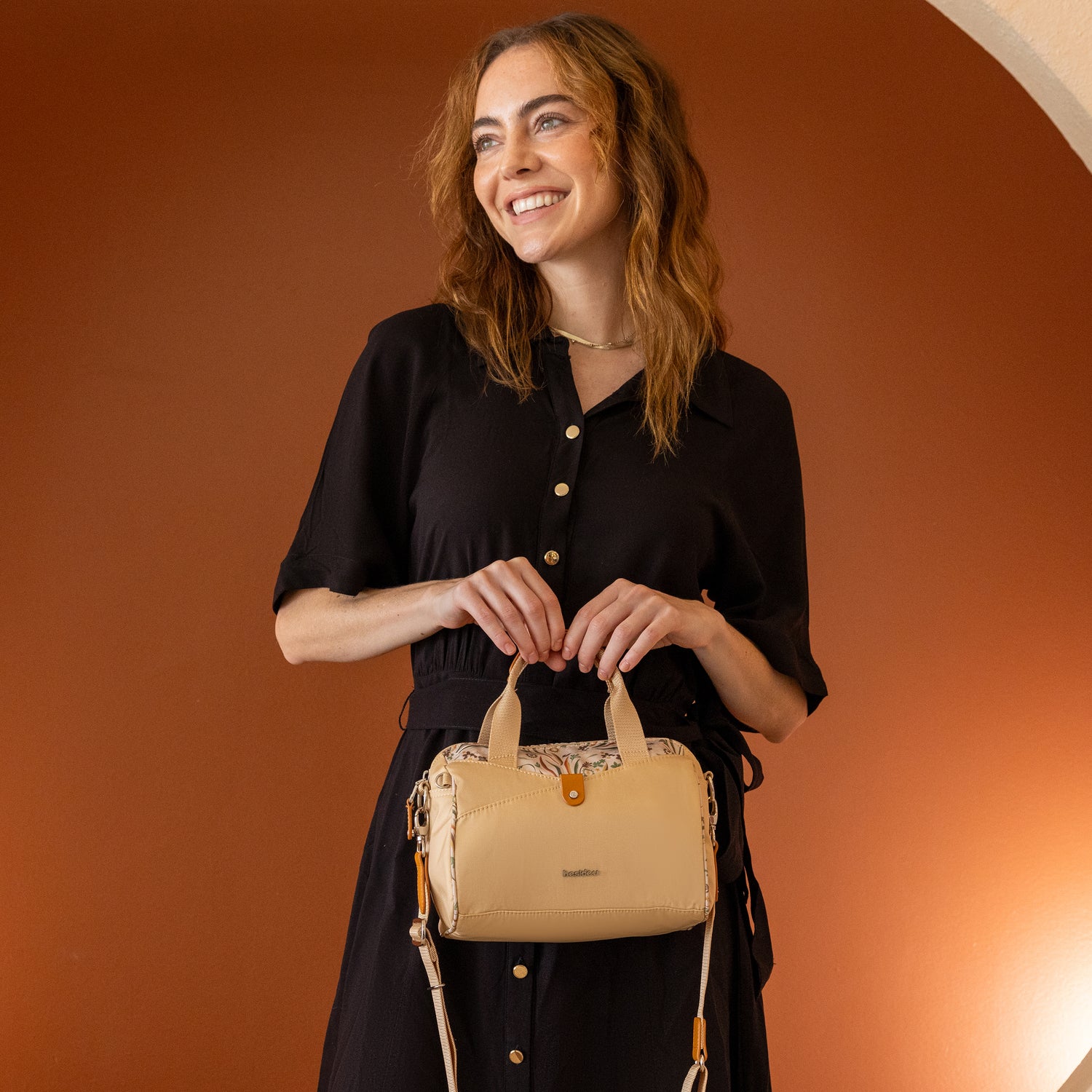 BNUFL2401-956 Encore Golden Bloom Satchel Model