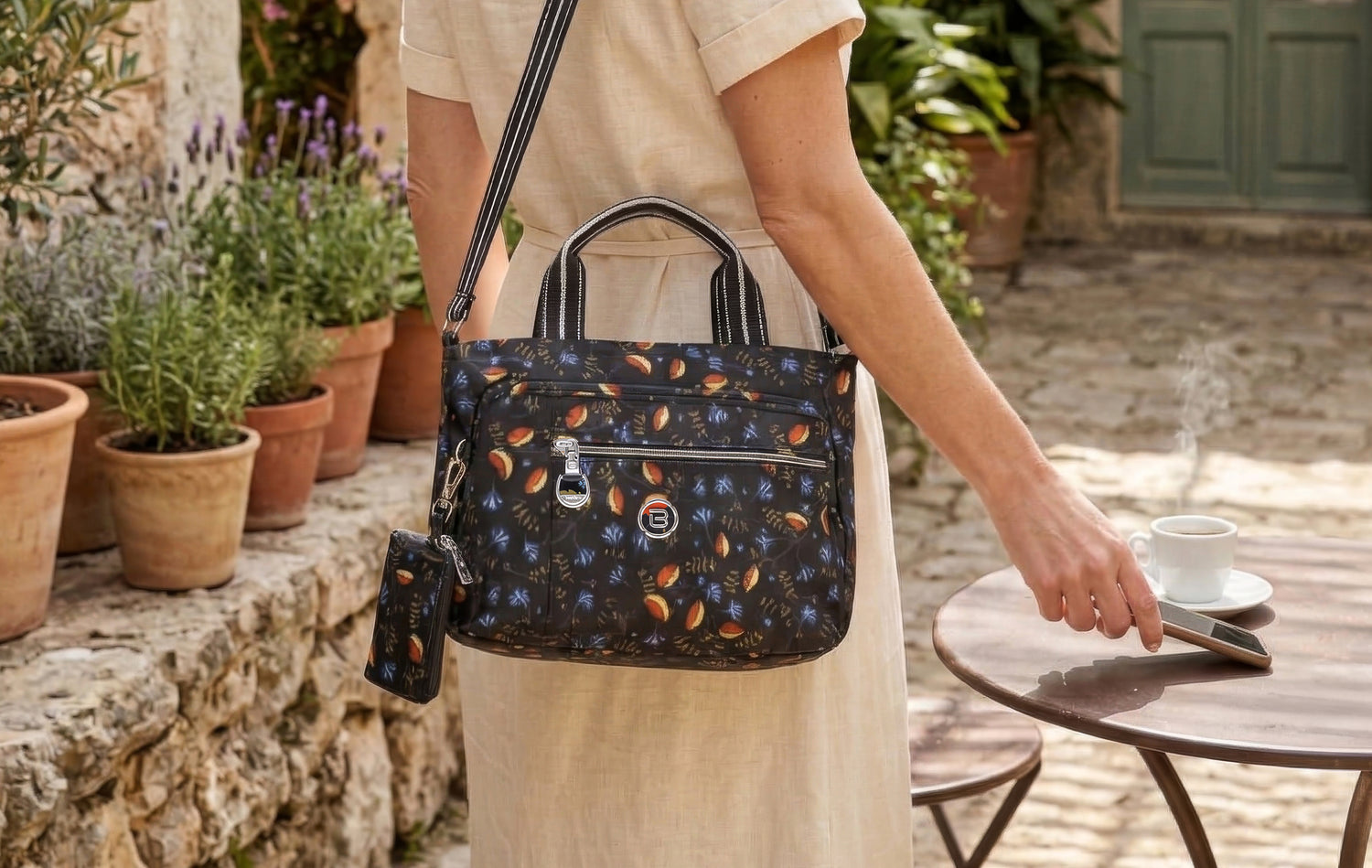 BNUP2527-1D7 Jazmin Autumn Whispers Black Satchel Model
