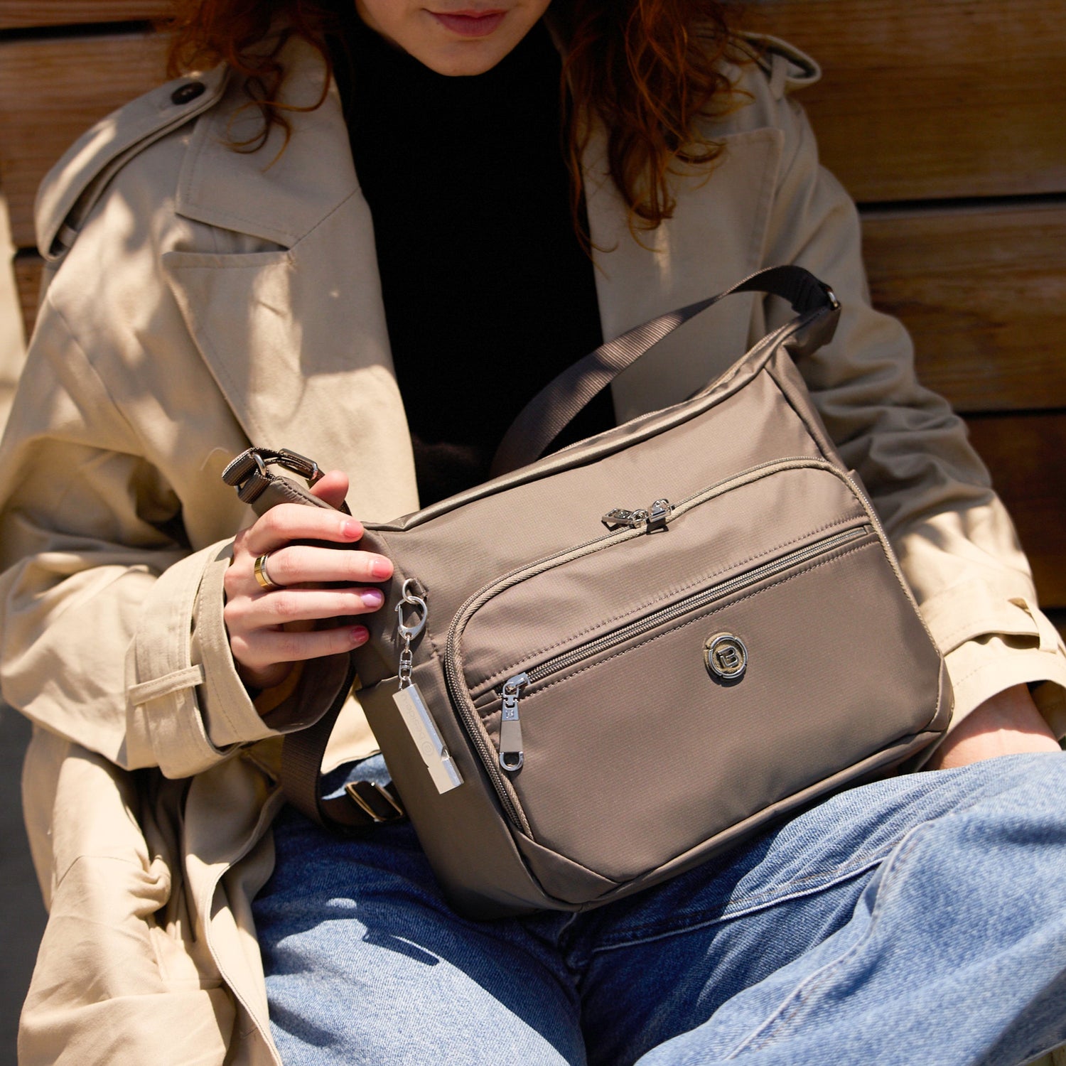 BNUZ214R2-6C9 Jest R1 Mystery Gray Crossbody Model